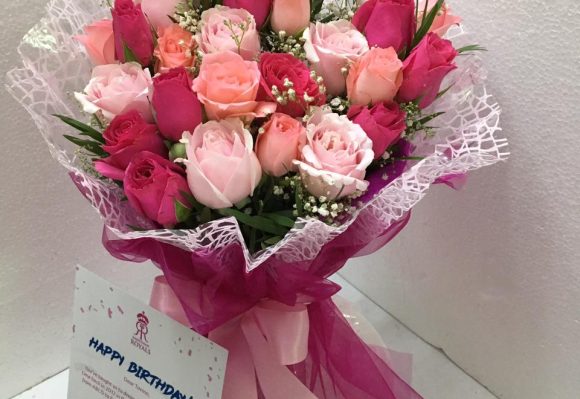 Pink Rose Gift Bouquet